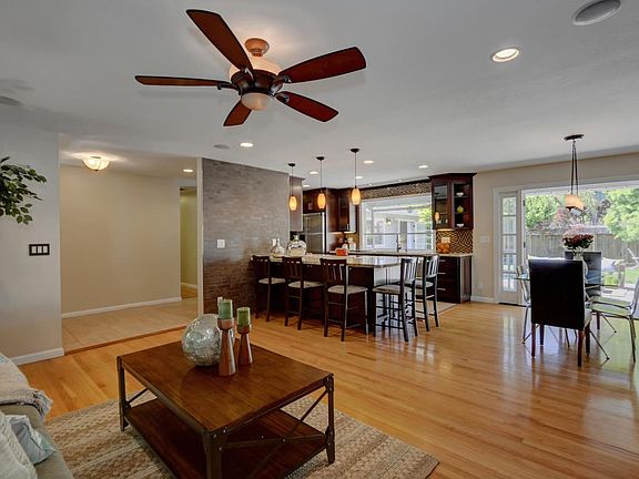 3rd image of 1523 Cherry Garden Ln