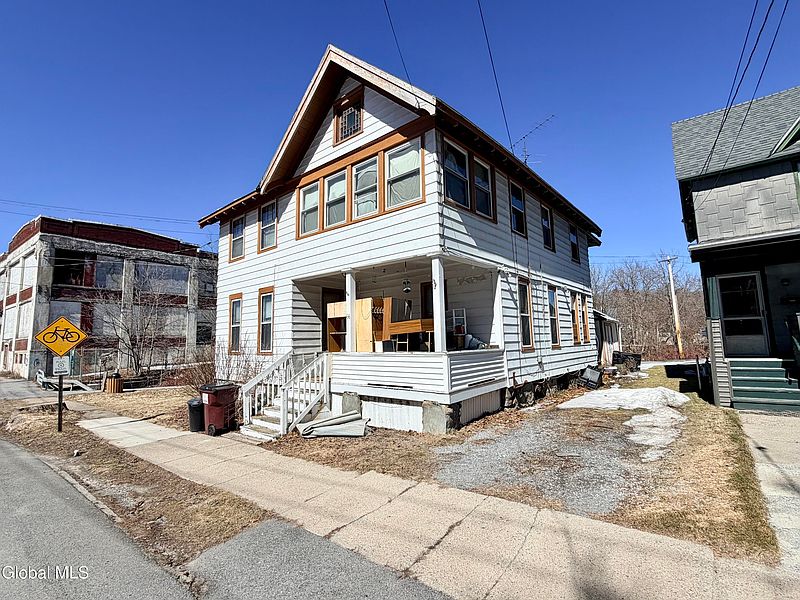 2nd image of 66 Lincoln Street