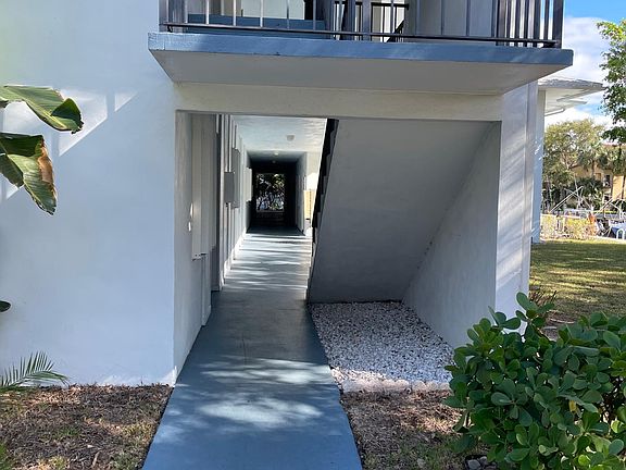 2nd image of 128 Lehane Ter APT 202