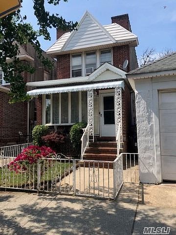 2nd image of 8415 106th Ave