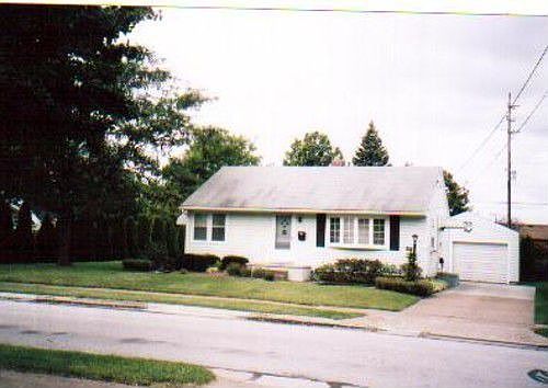 1st image of 2201 Putnam St