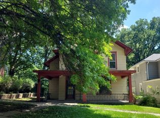 211 Pine St, Leavenworth, KS 66048