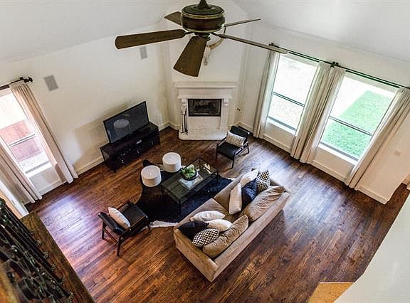2nd image of 6214 Goliad Ave