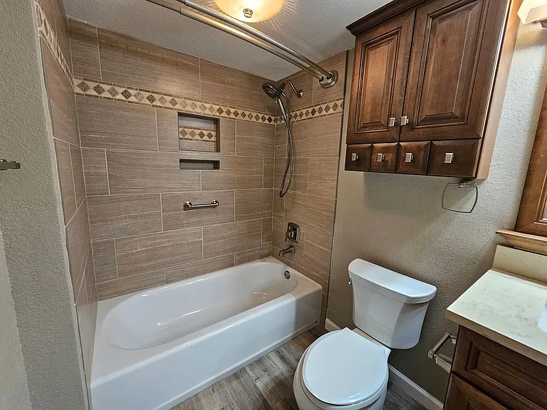 7713 Jerome Dr — Photo 21