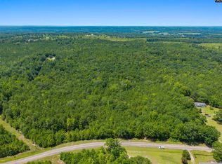 901 Saint Paul Ln, Camden, SC 29020
