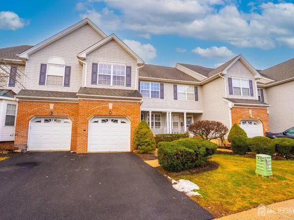 68 Jared Dr, North Brunswick, NJ 08902