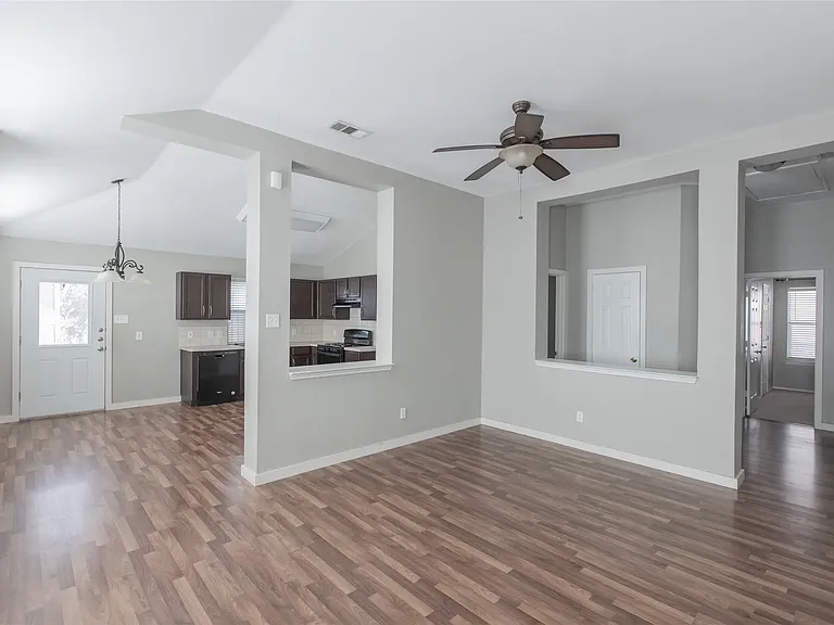 9005 Boone Dr — Photo 26