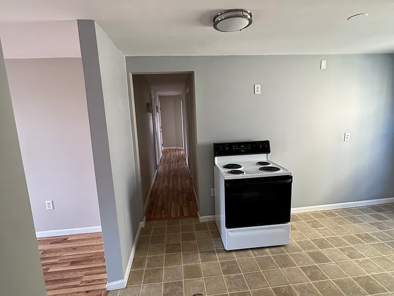34 Shamrock St #2 — Photo 7