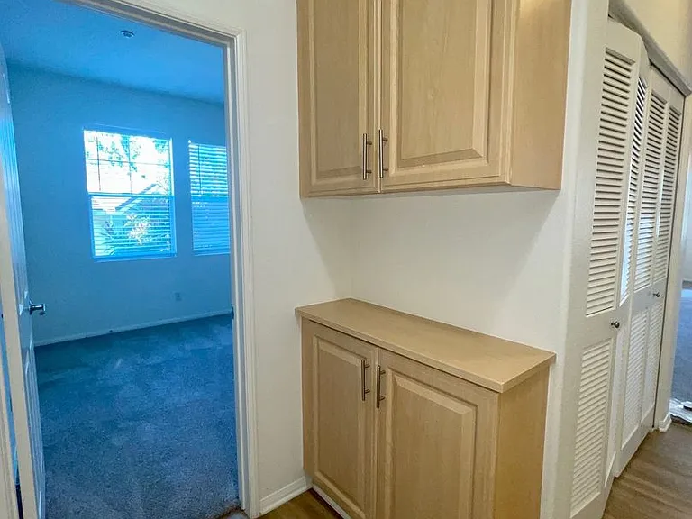 Via Ventura Apartments — Photo 41