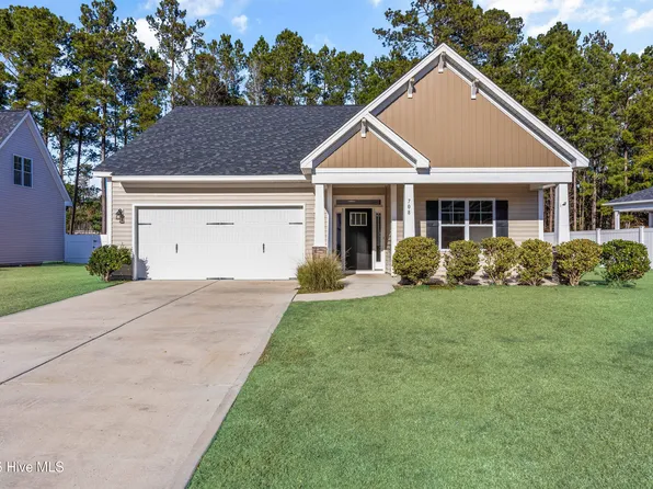 708 Jasmine Way, Burgaw, NC 28425