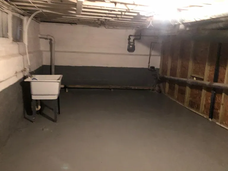 34 Steko Ave — Photo 5