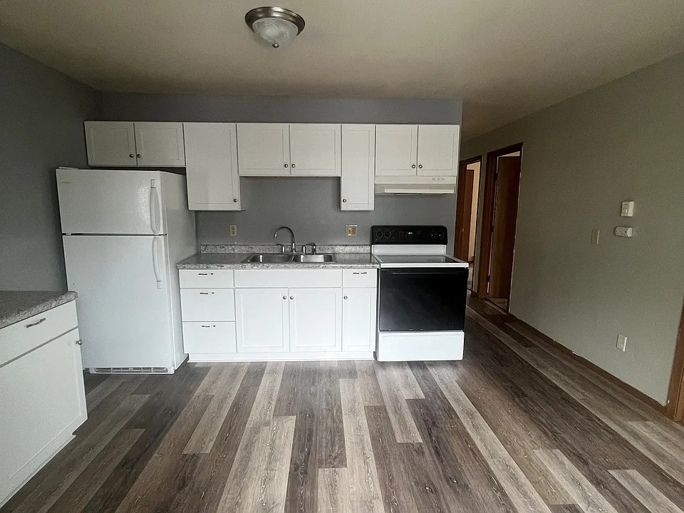 815 Woodland Ave #3