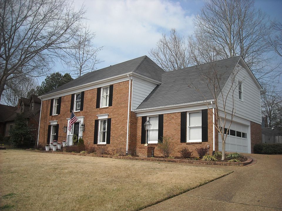 A beautiful home in the perfect location!