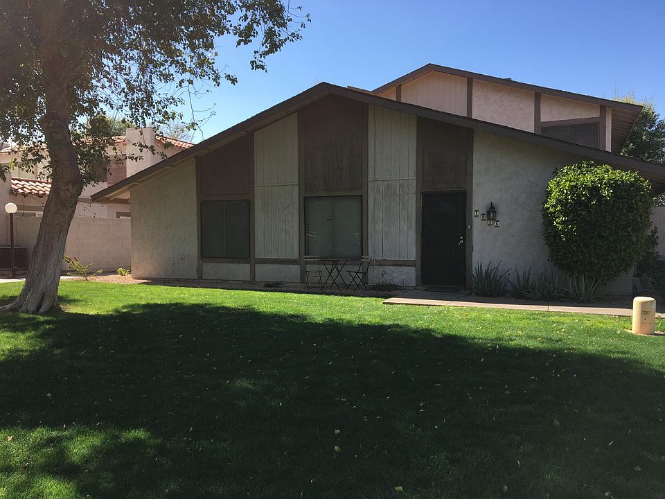 1st image of 1056 N 84th Pl