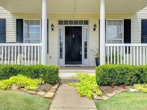 5th image of 101 Chardonnay Ln