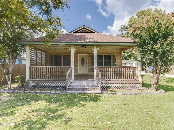 3174 Race Track Rd, Diberville, MS 39540