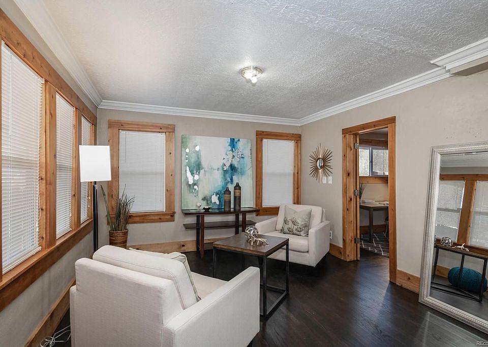 front room_09092023