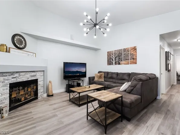 6250 W Flamingo Rd APT 17, Las Vegas, NV 89103