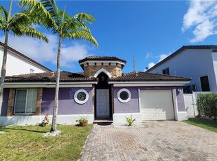 15621 SW 8th Ln, Miami, FL 33194