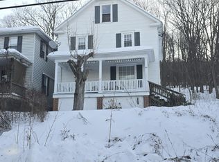 658 Bedford St, Claysburg, PA 16625