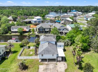 15041 Sioux Pl, Kiln, MS 39556