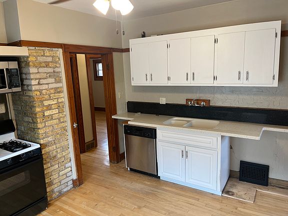 3rd image of 1910 N 58th St