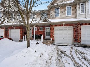 6263 Valley Way #10, Niagara Falls, ON L2E 0A1