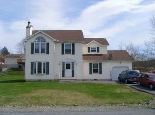 25 N Park States, East Stroudsburg, PA