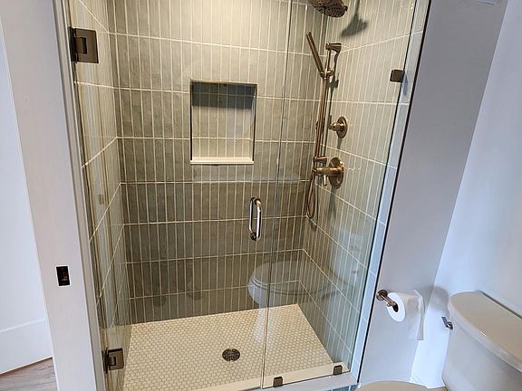 4th image of 600 W Brown St APT 307