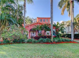325 Belleview Blvd, Belleair, FL 33756