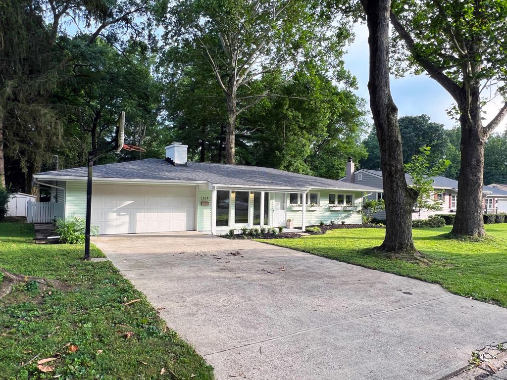 Real estate listing image