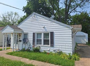 717 E Gift Ave, Peoria, IL 61603