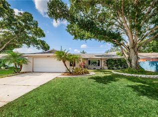 2367 Willow Tree Trl, Clearwater, FL 33763