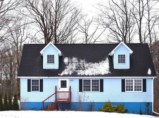 149 Rikers Beach Rd, Oswego, NY 13126