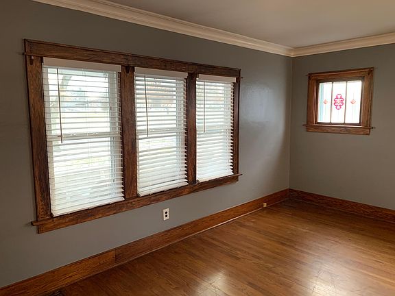 5th image of 1014 Sparrow Ave #1