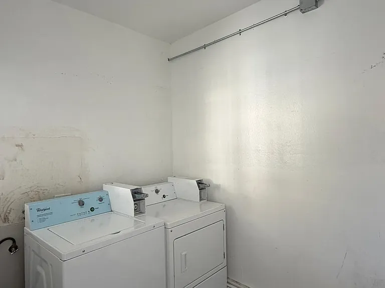 3239 Glendora Dr #1 — Photo 25