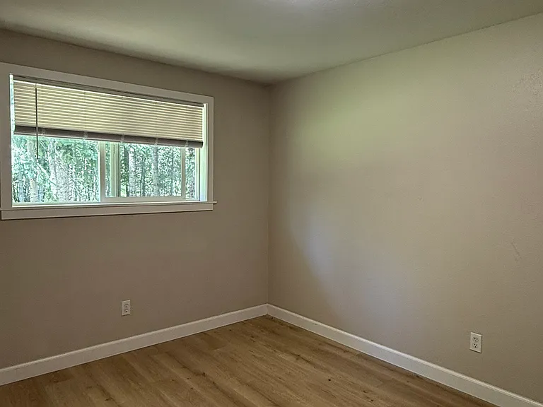 210 Meadow Lake Dr — Photo 11