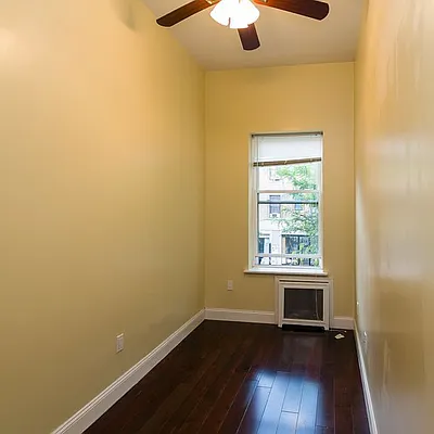 Rented by Nooklyn NYC LLC | media 36