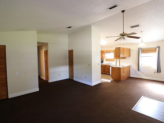 5th image of 1680 Asturias St