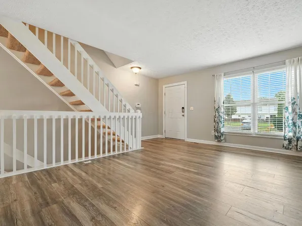 932 Philadelphia Dr #14D, Westerville, OH 43081