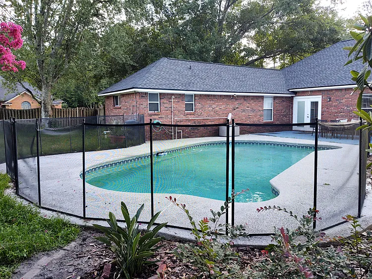 5 bed, 3200 sqft, $4,200 — Photo 2