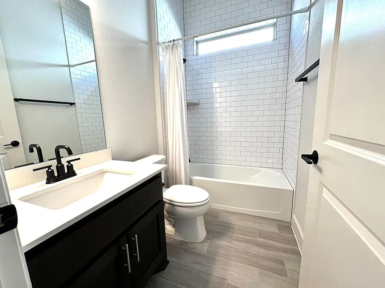 12608 Stanford Dr — Photo 14
