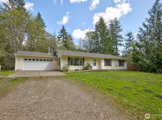 141 W Lost Lake View Dr, Shelton, WA 98584