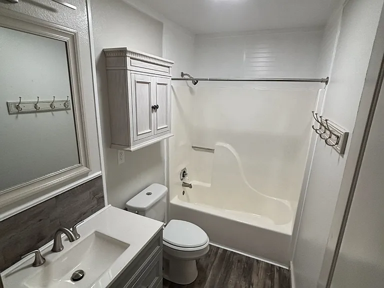113 Moss Ln — Photo 8