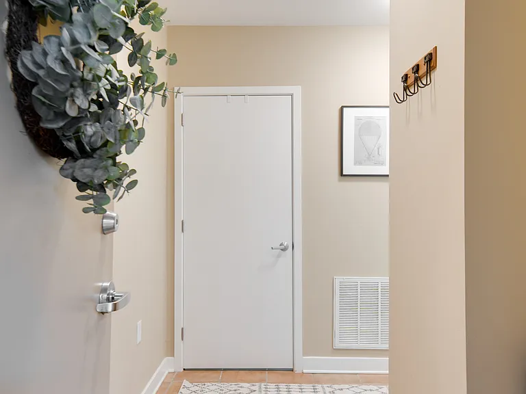 515 E Capitol Ave #303 — Photo 2