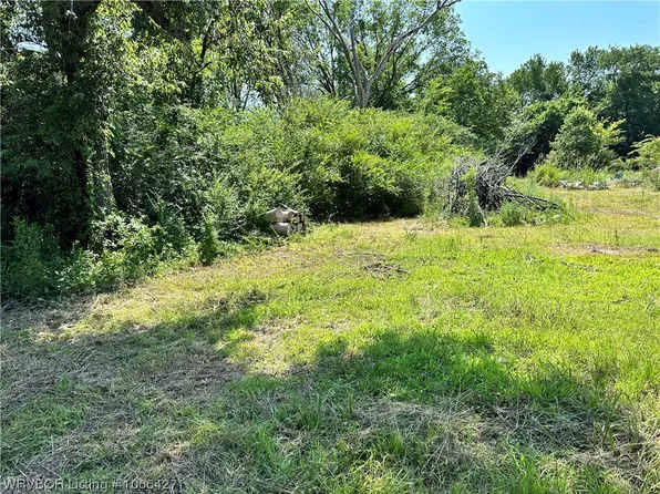 3101 N Highway 59, Van Buren, AR 72956