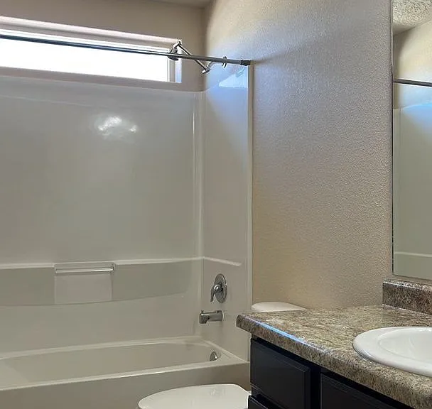 3806 Dynamite Rd NE — Photo 19