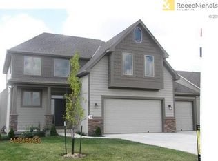 717 S Washington St, Raymore, MO 64083