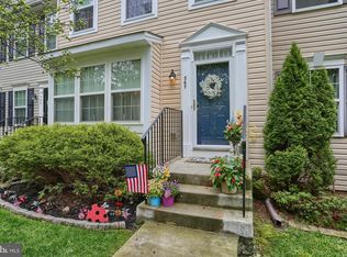 367 Dickens Dr, Lancaster, PA 17603