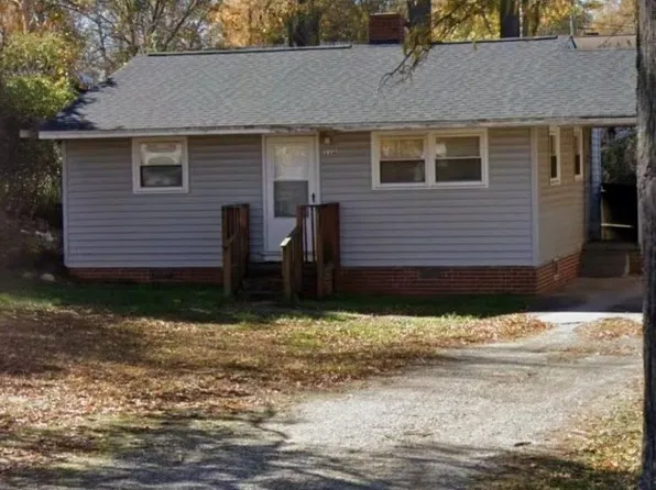 2318 S McDuffie St, Anderson, SC 29624